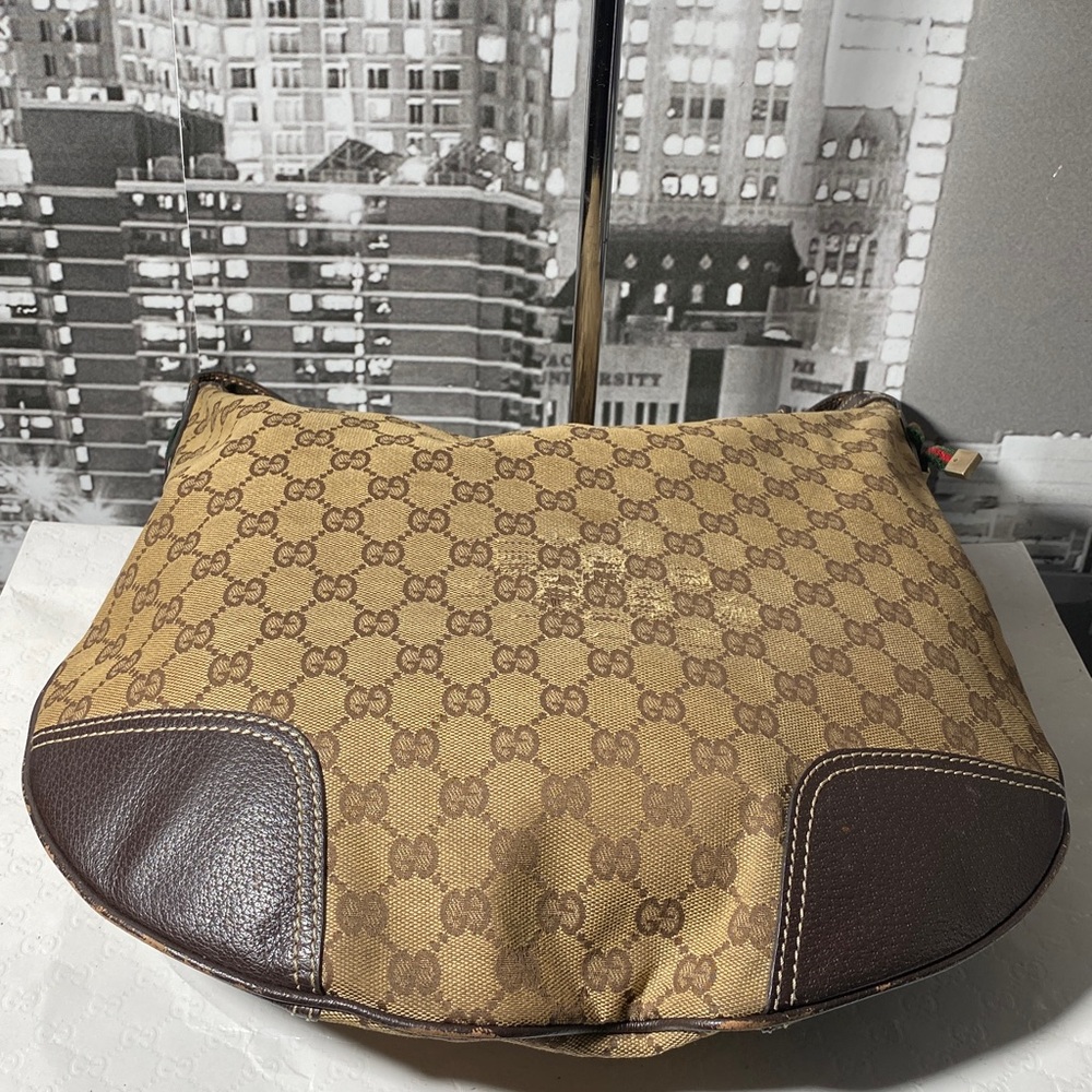 Authentic GUCCI Sherry Line Shoulder Bag - Picture 9 of 16